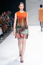 タチアナ・パルフェノワ 2020年春夏コレクション - “絵画”が物語る幼き頃の美しき思い出｜写真33