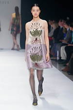 タチアナ・パルフェノワ 2020年春夏コレクション - “絵画”が物語る幼き頃の美しき思い出｜写真34