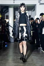 アクオド バイ チャヌ 2020年春夏コレクション - 響き合う“愛と許し”｜写真5