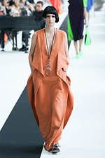 ヒロコ コシノ 2020年春夏コレクション - 楽器たちは麗しい音楽を奏でながら｜写真21