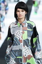 ヒロコ コシノ 2020年春夏コレクション - 楽器たちは麗しい音楽を奏でながら｜写真34