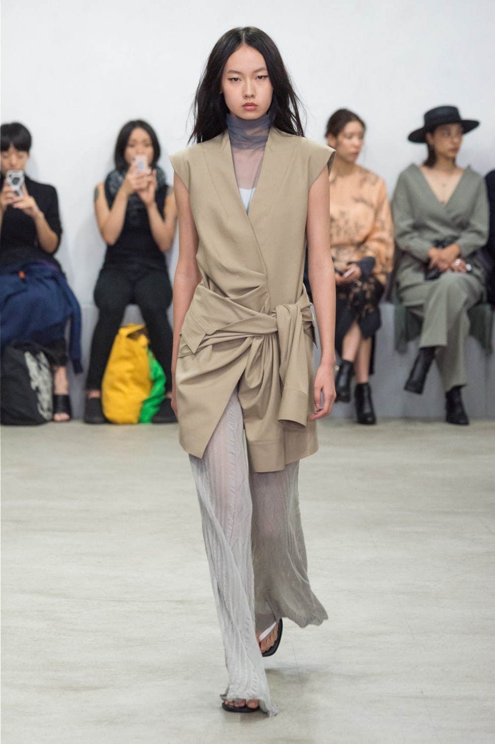 ステア 2020年春夏｜ ラップコート