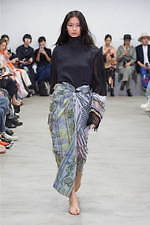 ステア 2020年春夏コレクション - “瞳に映る世界”を空想してみたもの｜写真4