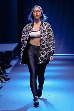 イルイット 2020年春夏コレクション - “花束”とヒップホップを着想源に、力強く｜写真10