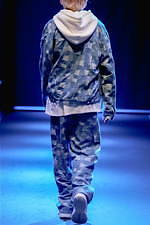 イルイット 2020年春夏コレクション - “花束”とヒップホップを着想源に、力強く｜写真33