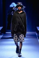 イルイット 2020年春夏コレクション - “花束”とヒップホップを着想源に、力強く｜写真5