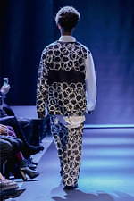 イルイット 2020年春夏コレクション - “花束”とヒップホップを着想源に、力強く｜写真9