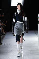 バルムング 2020年春夏コレクション - 無彩色で彩られた“”温度のない世界”｜写真1