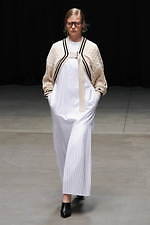 HYKE 2020年春夏コレクション、アディダスとのコラボウェアがランウェイに｜写真39