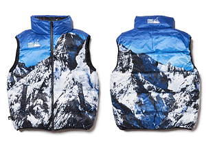 ウィズリミテッド×ファーストダウン“雪山”ダウンジャケットを 