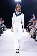 チノ 2020年春夏ウィメンズコレクション - 遊びをきかせたパリジェンヌスタイル｜写真1