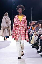 チノ 2020年春夏ウィメンズコレクション - 遊びをきかせたパリジェンヌスタイル｜写真20