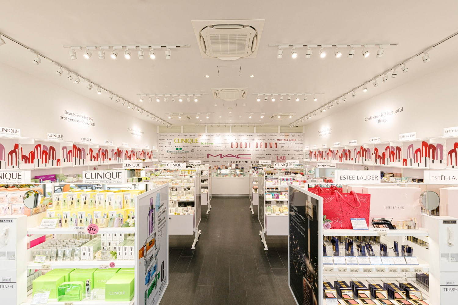 九州最大「鳥栖プレミアム・アウトレット」が拡大オープン、日本初出店含む164店舗に｜写真17
