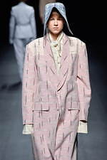 ウィシャラウィッシュ 2020年春夏コレクション - タイ伝統素材で仕上げるベーシックウェア｜写真11