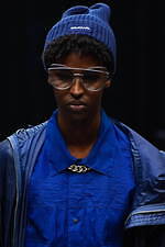 ディーベック 2020年春夏コレクション - 光と影の魅力をもった都市と調和する機能服｜写真3