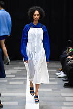 ディーベック 2020年春夏コレクション - 光と影の魅力をもった都市と調和する機能服｜写真4