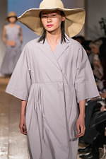 ザ ファクトリー 2020年春夏ウィメンズコレクション - 南仏に広がるラベンダー畑、柔らかな空気｜写真10