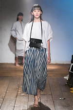 ザ ファクトリー 2020年春夏ウィメンズコレクション - 南仏に広がるラベンダー畑、柔らかな空気｜写真27