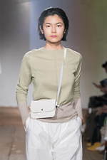 ザ ファクトリー 2020年春夏ウィメンズコレクション - 南仏に広がるラベンダー畑、柔らかな空気｜写真38