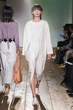 ザ ファクトリー 2020年春夏ウィメンズコレクション - 南仏に広がるラベンダー畑、柔らかな空気｜写真41