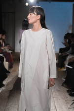 ザ ファクトリー 2020年春夏ウィメンズコレクション - 南仏に広がるラベンダー畑、柔らかな空気｜写真42