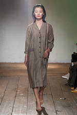 ザ ファクトリー 2020年春夏ウィメンズコレクション - 南仏に広がるラベンダー畑、柔らかな空気｜写真58