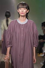 ザ ファクトリー 2020年春夏ウィメンズコレクション - 南仏に広がるラベンダー畑、柔らかな空気｜写真65