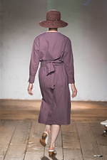 ザ ファクトリー 2020年春夏ウィメンズコレクション - 南仏に広がるラベンダー畑、柔らかな空気｜写真71