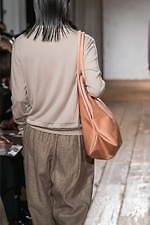 ザ ファクトリー 2020年春夏ウィメンズコレクション - 南仏に広がるラベンダー畑、柔らかな空気｜写真87