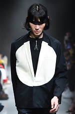 ミツル オカザキ 2020年春夏コレクション - “不恰好”を貫くロックスター｜写真2