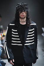 ミツル オカザキ 2020年春夏コレクション - “不恰好”を貫くロックスター｜写真5