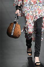 ガッツダイナマイトキャバレーズ 2020年春夏コレクション - プロレスラー武藤敬司や神取忍も登場｜写真3