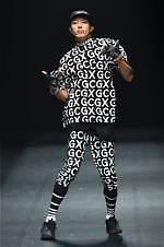 ガッツダイナマイトキャバレーズ 2020年春夏コレクション - プロレスラー武藤敬司や神取忍も登場｜写真30