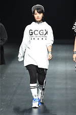 ガッツダイナマイトキャバレーズ 2020年春夏コレクション - プロレスラー武藤敬司や神取忍も登場｜写真35