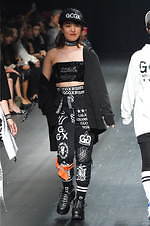 ガッツダイナマイトキャバレーズ 2020年春夏コレクション - プロレスラー武藤敬司や神取忍も登場｜写真38