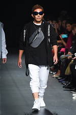 ガッツダイナマイトキャバレーズ 2020年春夏コレクション - プロレスラー武藤敬司や神取忍も登場｜写真43