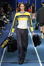 オニツカタイガー 2020年春夏コレクション、ボーダーレスな多様性を象徴する現代のユニフォーム｜写真42