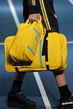 オニツカタイガー 2020年春夏コレクション、ボーダーレスな多様性を象徴する現代のユニフォーム｜写真57