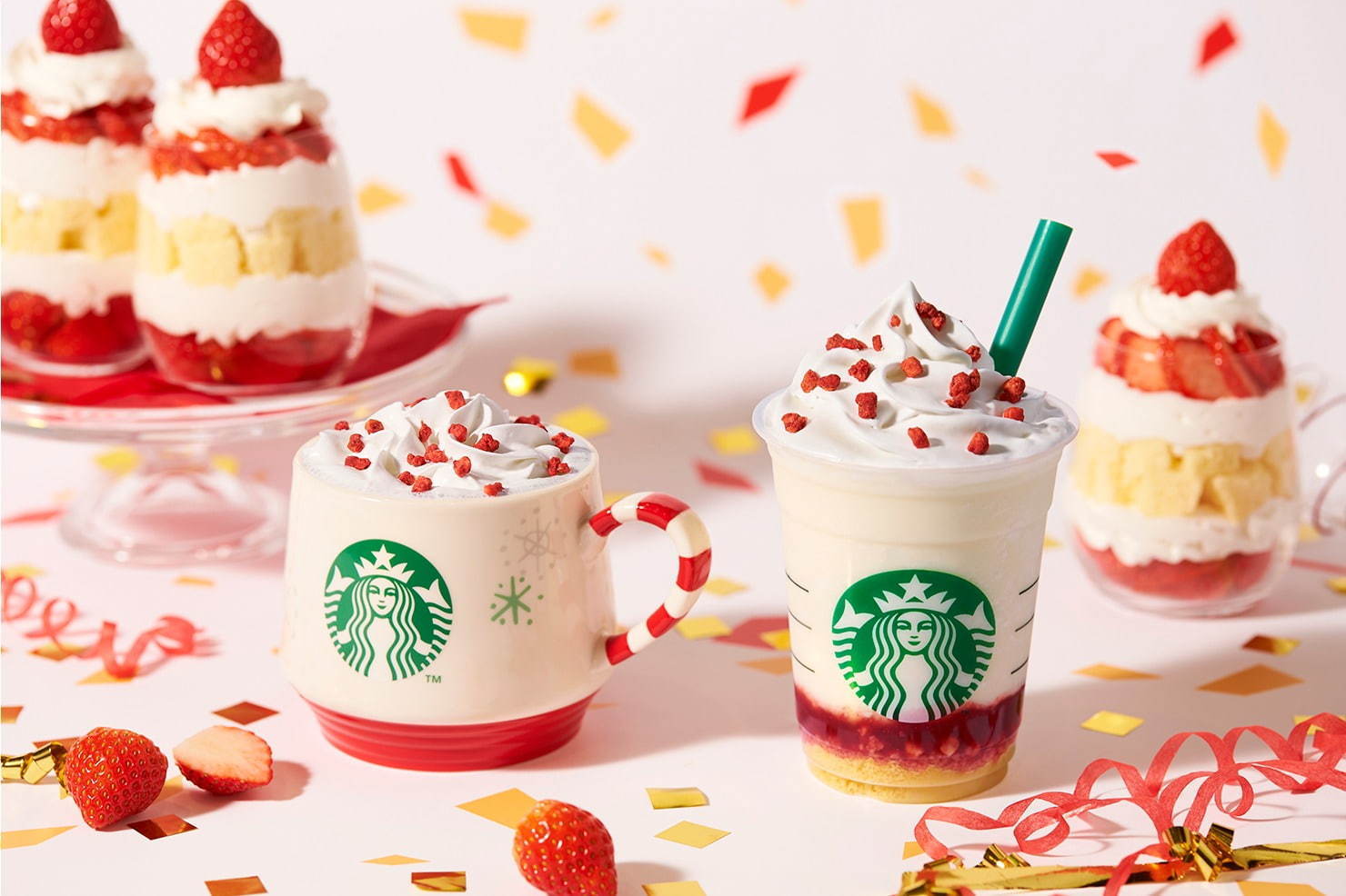 スターバックス(Starbucks) メリーストロベリー ケーキ フラペチーノ｜写真1