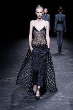 ハイダー アッカーマン2013年春夏コレクション - 素材とフォルムで深化するイマジネーション｜写真3