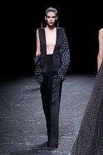 ハイダー アッカーマン2013年春夏コレクション - 素材とフォルムで深化するイマジネーション｜写真22