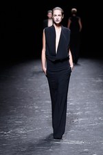 ハイダー アッカーマン2013年春夏コレクション - 素材とフォルムで深化するイマジネーション｜写真24