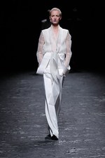 ハイダー アッカーマン2013年春夏コレクション - 素材とフォルムで深化するイマジネーション｜写真29