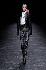 ハイダー アッカーマン2013年春夏コレクション - 素材とフォルムで深化するイマジネーション｜写真37