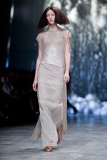 リック オウエンス 2013年春夏コレクション - 素材で紡ぐ、孤独と平穏の優しいストーリー｜写真16