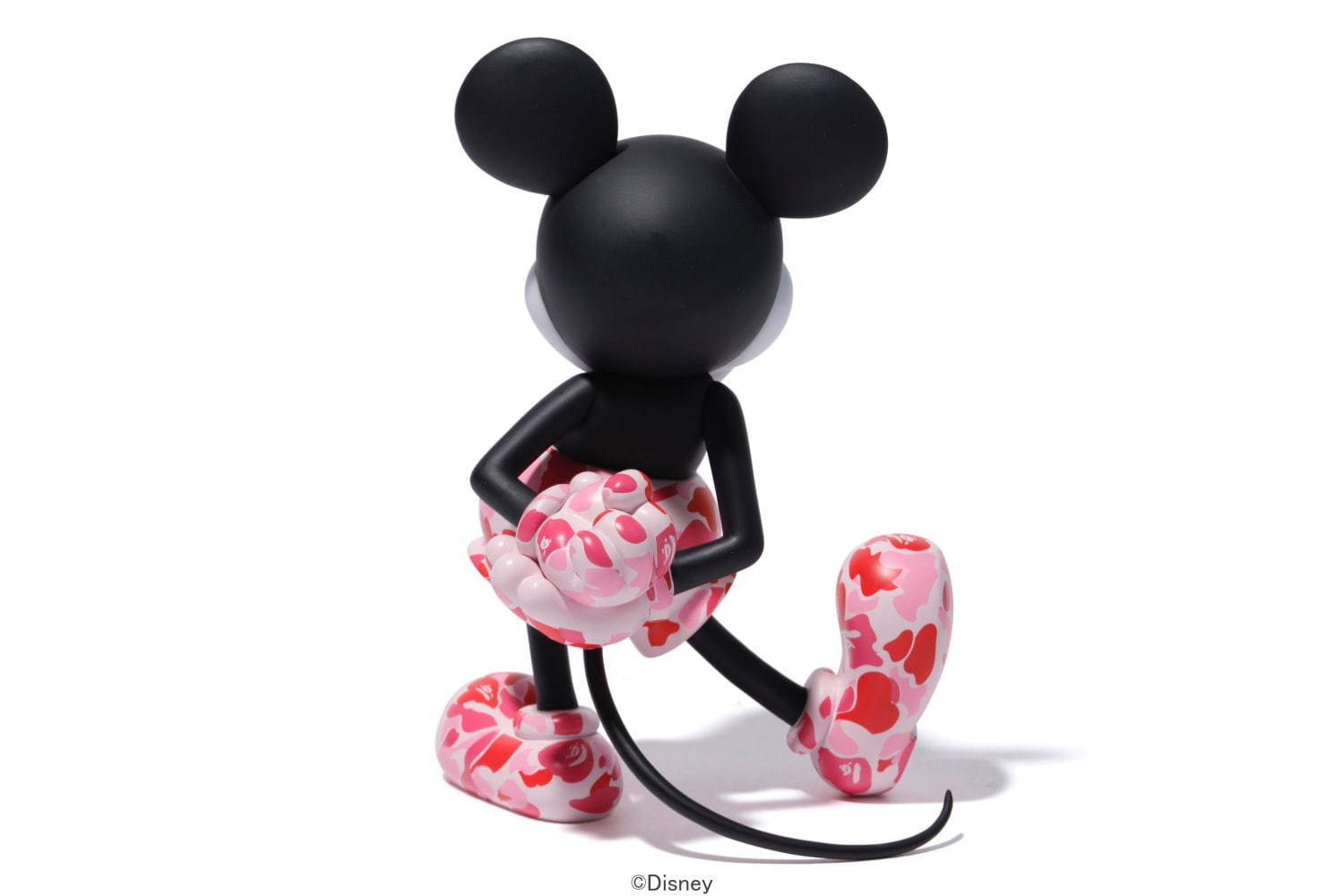 ミッキーマウスの“カモ柄”フィギュア＆ベアブリック、ア ベイシング エイプとコラボ｜写真30