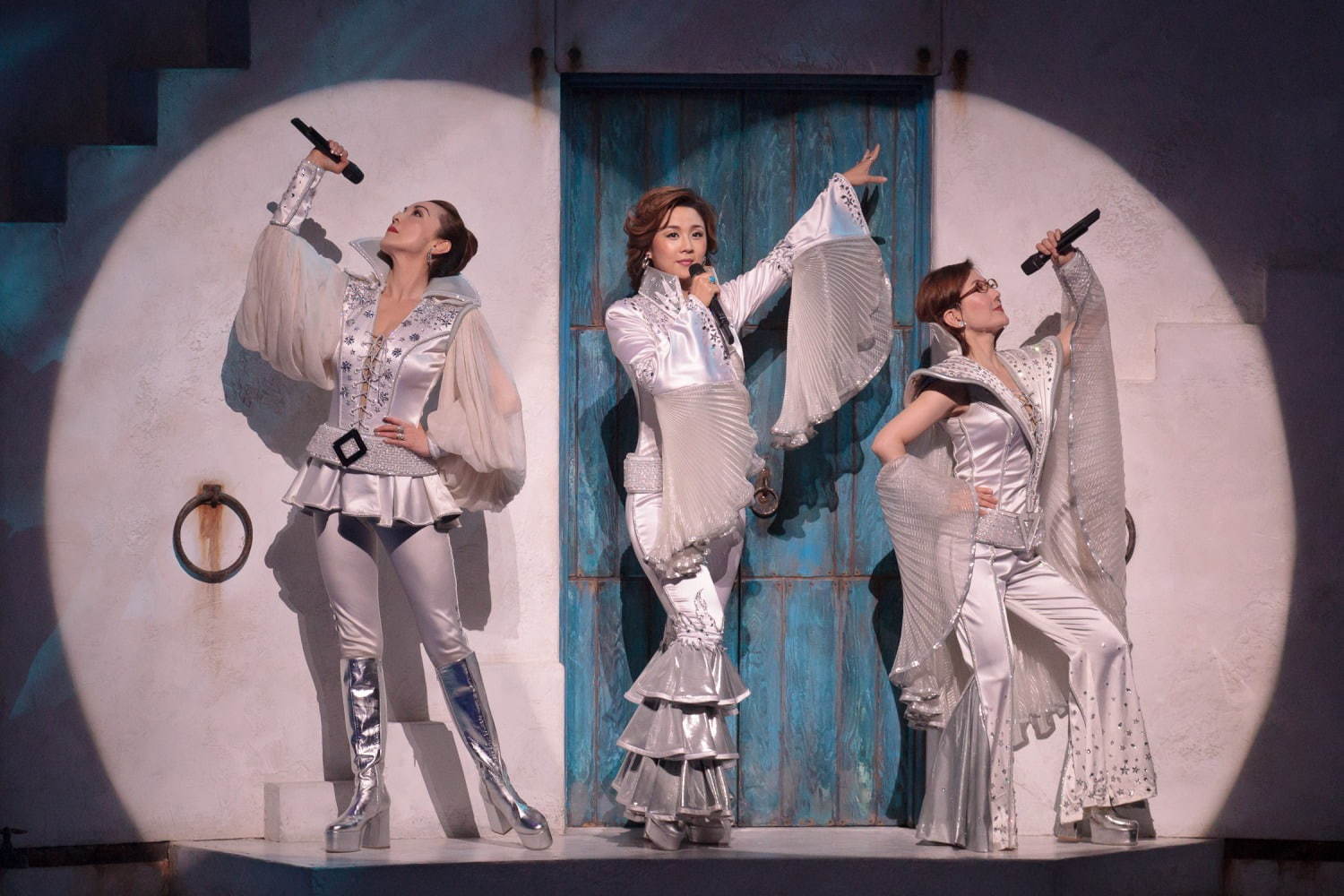 劇団四季 マンマ ミーア 横浜で Abbaのヒット曲にのせて贈るミュージカル ファッションプレス