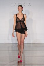 ラペルラ 2013年春夏コレクション - 究極の女性美を引き出す、官能とエレガンスの世界｜写真29