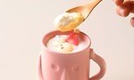 「はにわぷりん」にクリスマス限定チョコオーナメント＆マロン入りメニュー、新大阪で発売｜写真1