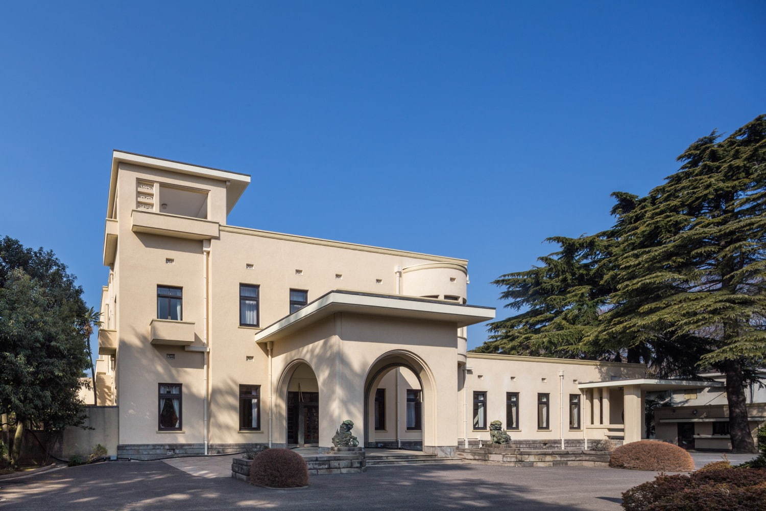 東京都庭園美術館 本館 正面外観